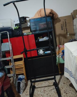 Attrezzo per palestra 