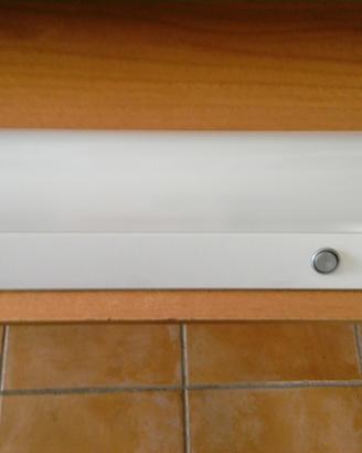 Lampada per l'illuminazione sotto pensile