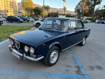 Alfa Romeo 2000 berlina