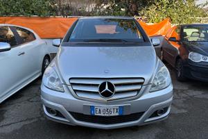 Mercedes-benz B 180 NGT BlueEFFICIENCY Premium
