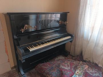 Pianoforte C. Goetze 