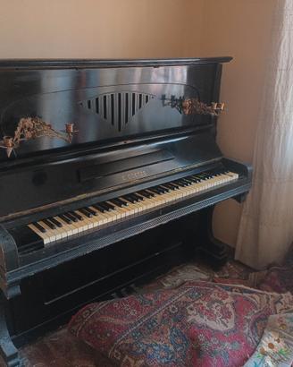 Pianoforte C. Goetze 