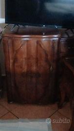 macchina per cucire originale con mobile in legno