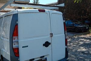 Fiat Doblò Cargo 1.9 con gancio traino e staffe