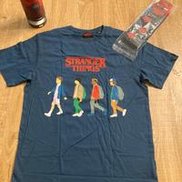 T-shirt e calze Stranger Things
