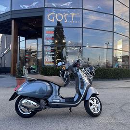 Vespa 300 GTS TOURING