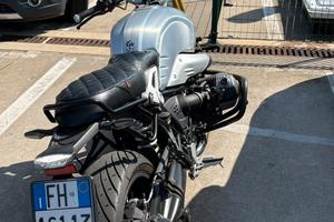 Bmw R Nine T op 719 anno  2023