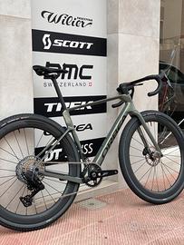 Gravel Orbea Terra Race M31eLtd 2026 Nuova