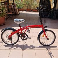 Bici pieghevole 20' NUOVA
Cambio 6 marce