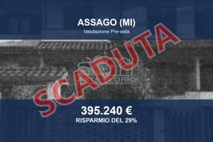 Immobile in asta di 166 m² con box auto a Assago