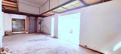 NEGOZIO A SAN VITO LO CAPO