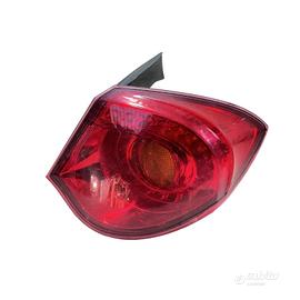 FANALE POSTERIORE ESTERNO DESTRO ALFA ROMEO GIULIE