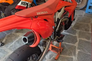 CRF 450 2010 supermotard