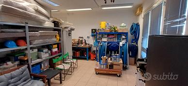 Magazzino/Laboratorio a Torre del Lago