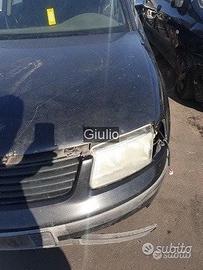 Volkswagen Passat 1.9 ricambi