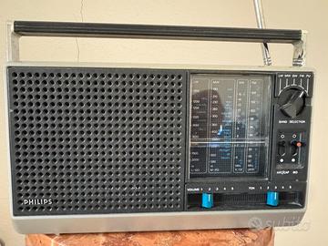 Radio PHILIPS 750