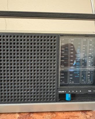 Radio PHILIPS 750