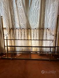 Letto matrimoniale in ottone