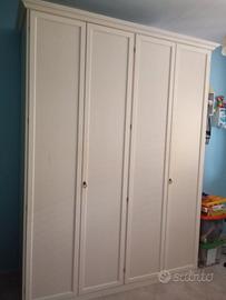 cameretta e parete attrezzata