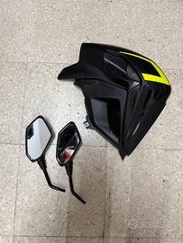 fianchetto destro e specchietti keeway rkf 125