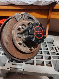 Opel Frontera fusello anteriore sinistro 