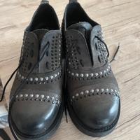 Scarpe mocassino con tacco