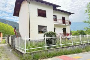 PORZIONE DI BIFAMILIARE A GERMAGNANO