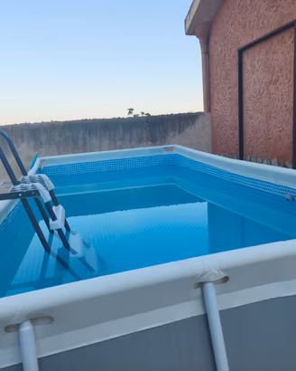 Piscina Intex Prisma Frame 488x244x107 cm completa