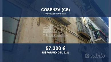 Immobile in asta di 214 m² con più di 5 locali a C