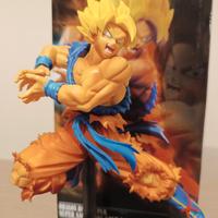 Action figure Goku Super Saiyan Dragon Ball Z