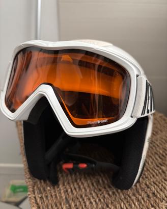 Casco e occhiali scii