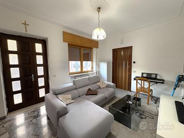 3 LOCALI A MONTECCHIO MAGGIORE