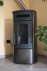 Stufa a Pellet Extraflame Guenda Idro 16 kW