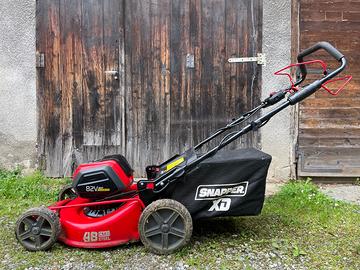 Rasaerba Snapper a batteria