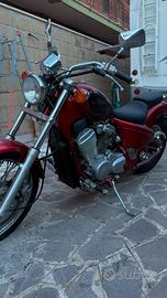 Honda motor PC21 VT 600 C