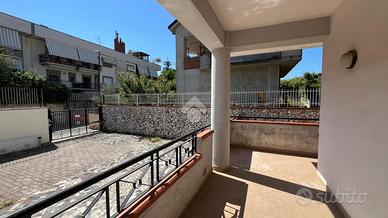 4 LOCALI A BARONISSI