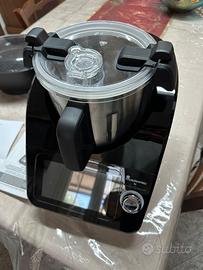 Robot masterpro 1000w by Carlo Cracco