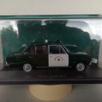 Modello auto polizia seat 124-d del 1973 no burago