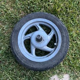 ruota piaggio zip