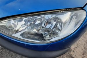 PEUGEOT 206 ANNO 2004 - FARO ANTERIORE SINISTRO
