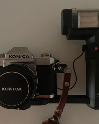KONICA T3 con 50mm 1:1.4