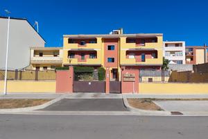 In zona residenziale recente bilocale con cantina