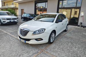 LANCIA Delta 1.6 MJT 105 CV Silver