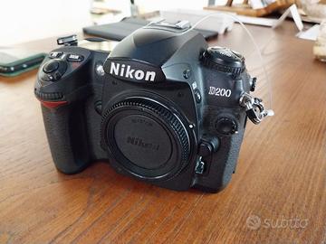 FOTOCAMERA  NIKON D200