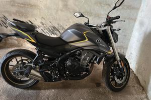 Moto VOGE 500r brivido