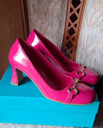 Scarpe con tacco décolleté fucsia numero 40 Egle