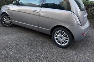 Auto ideale per la città e per neopatentati