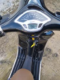 Piaggio Vespa 50 Primavera - 2018