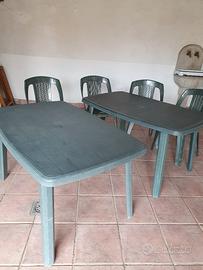 2 TAVOLI + 4 SEDIE IN PLASTICA DA GIARDINO