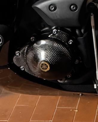 Yamaha r1 big bang 2010